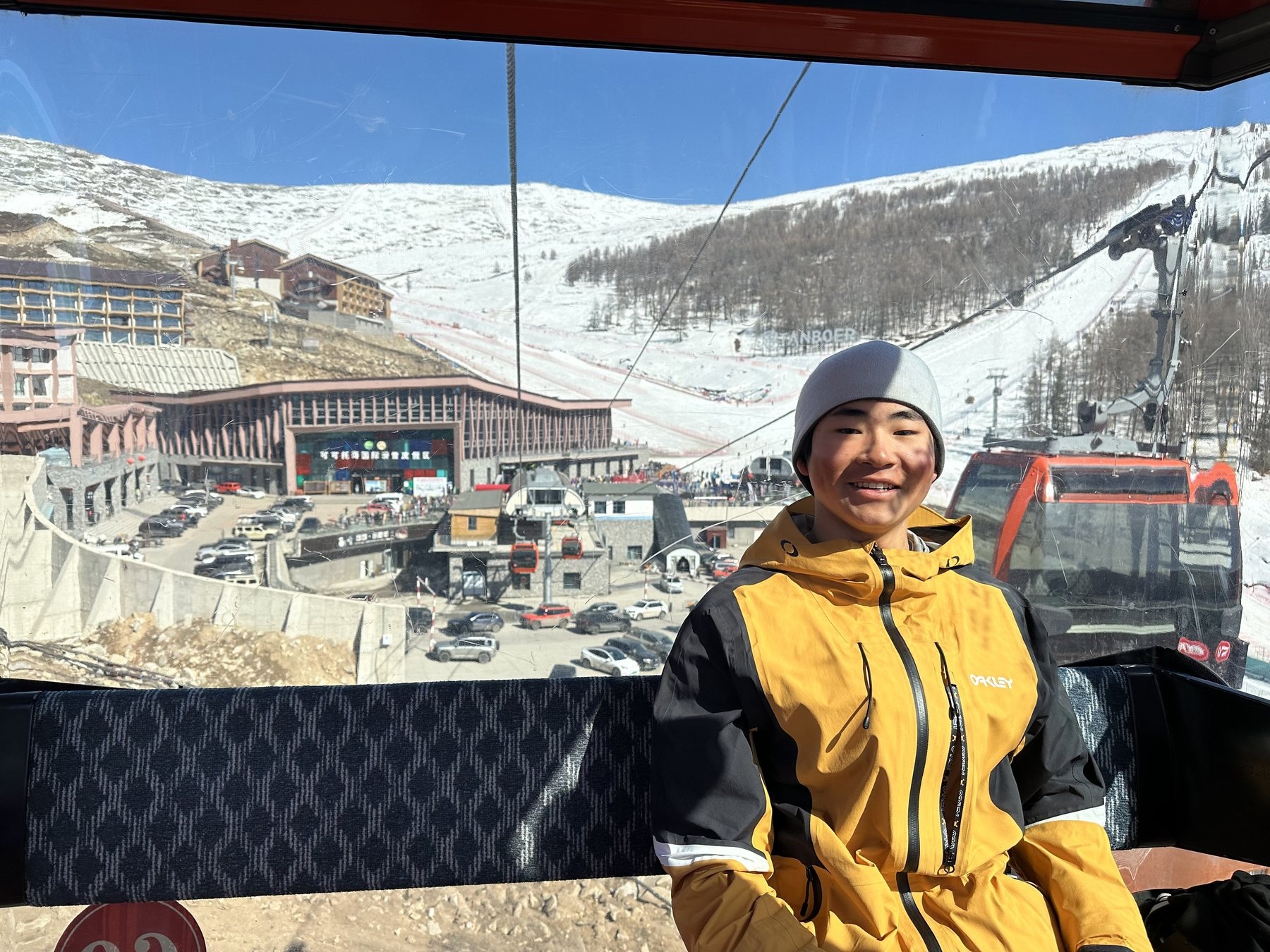 Portrait inside a gondola at Keketuohai